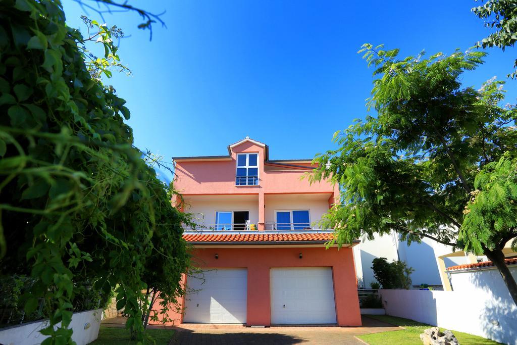 Apartments Leonarda Murter Exterior foto